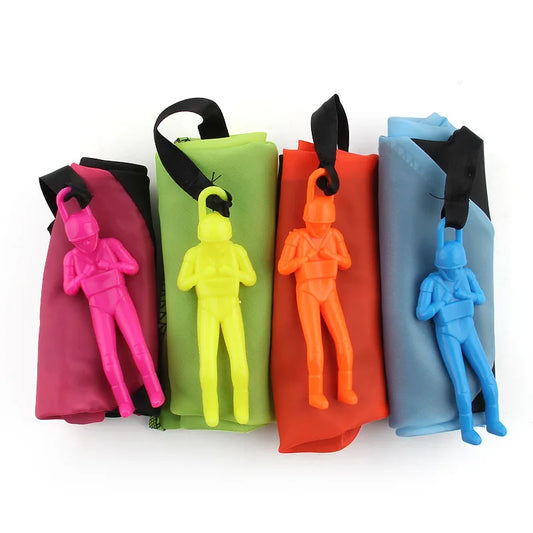 Kids Hand Throwing Parachute Toy – Educational Outdoor Play with Soldier Figure
