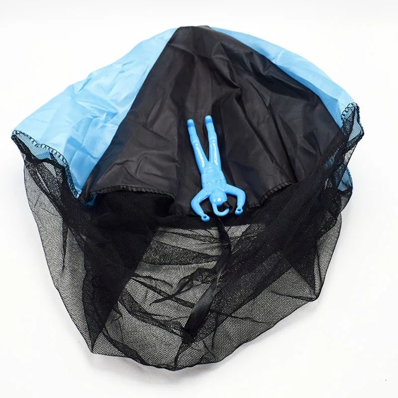 Kids Hand Throwing Parachute Toy – Educational Outdoor Play with Soldier Figure
