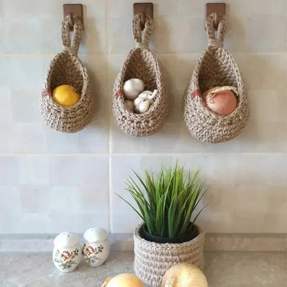Wall-Mounted Vegetable & Fruit Basket – Natural Wicker Weave Storage for Kitchen and Home Decoration