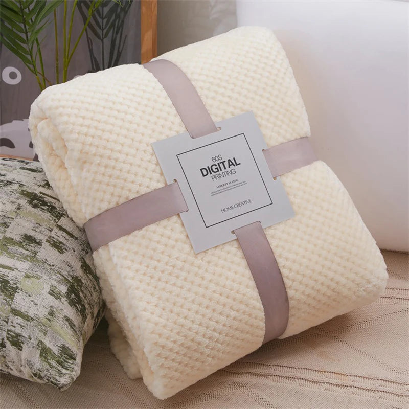 Soft Fleece Baby Blanket – Thick Thermal Swaddle Quilt for Newborn Stroller & Nursery
