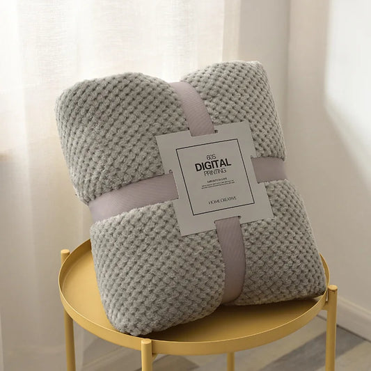 Soft Fleece Baby Blanket – Thick Thermal Swaddle Quilt for Newborn Stroller & Nursery