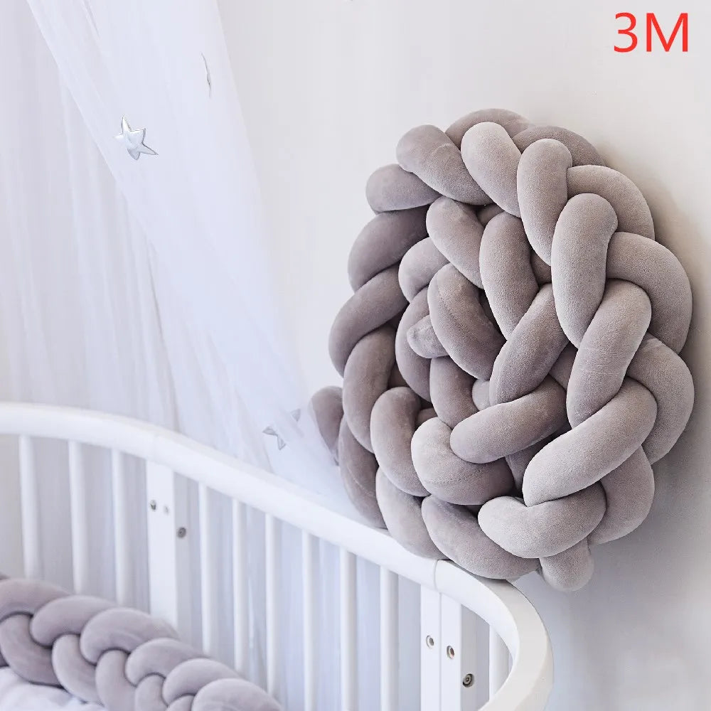 Braided Baby Bed Bumper – Soft Knot Crib Bumper for Infant Cradle Protection (1M–4M)