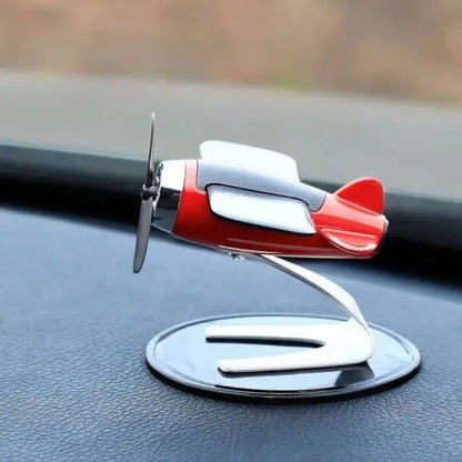 Solar-Powered Airplane Ornament – Creative Car Dashboard & Desktop Gift for Men and Car Enthusiasts
