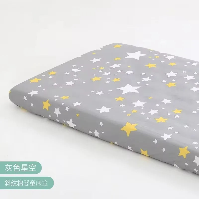 Fitted Bassinet Mattress Cover – Soft Crib Sheet for Newborns (90×50×5cm or 140×70×5cm)