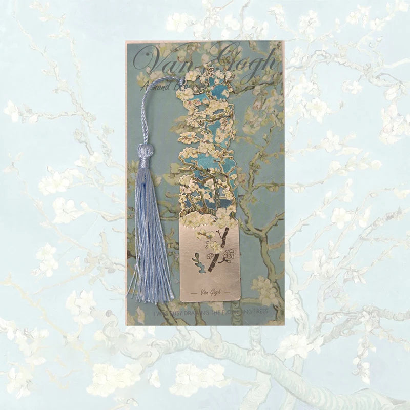 Aesthetic Floral Metal Bookmark – Hollow Brass Book Page Clip for Students & Readers