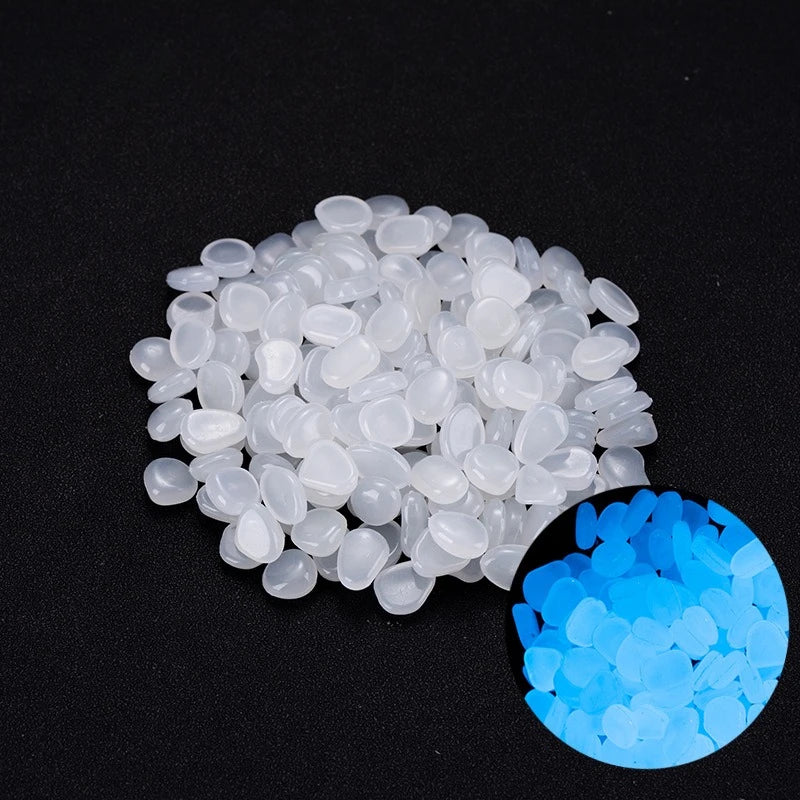 100Pcs Glow-in-the-Dark Garden Pebbles – Luminous Decorative Stones for Pathways, Patios, Aquariums & Landscaping