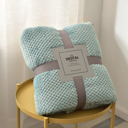 Soft Fleece Baby Blanket – Thick Thermal Swaddle Quilt for Newborn Stroller & Nursery