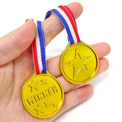 10/20Pcs Plastic Gold Winner Award Medals – Kids Party Favors & Sports Game Prizes