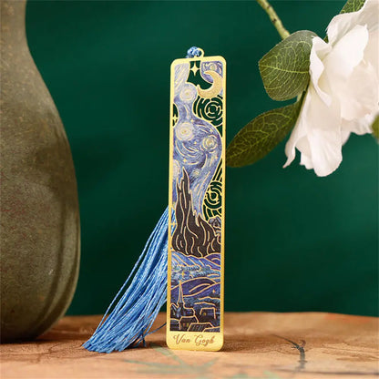 Aesthetic Floral Metal Bookmark – Hollow Brass Book Page Clip for Students & Readers