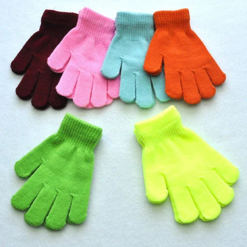 Winter Kids Gloves – Cold Weather Mittens for Boys & Girls (Ages 6–10)