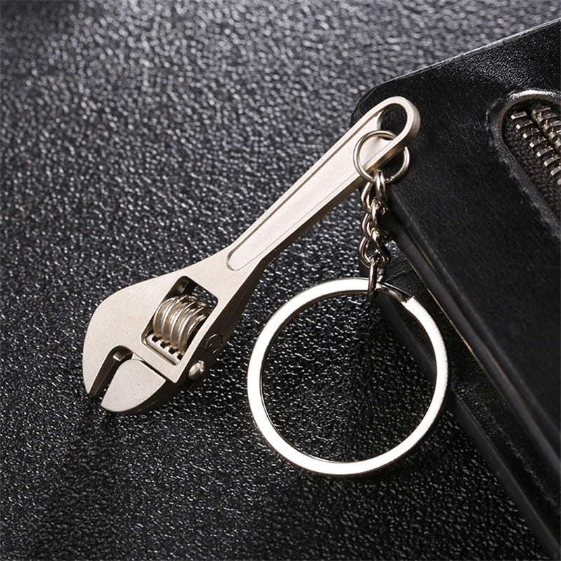Creative Adjustable Wrench Spanner Keychain – Metal Alloy Key Chain for Men